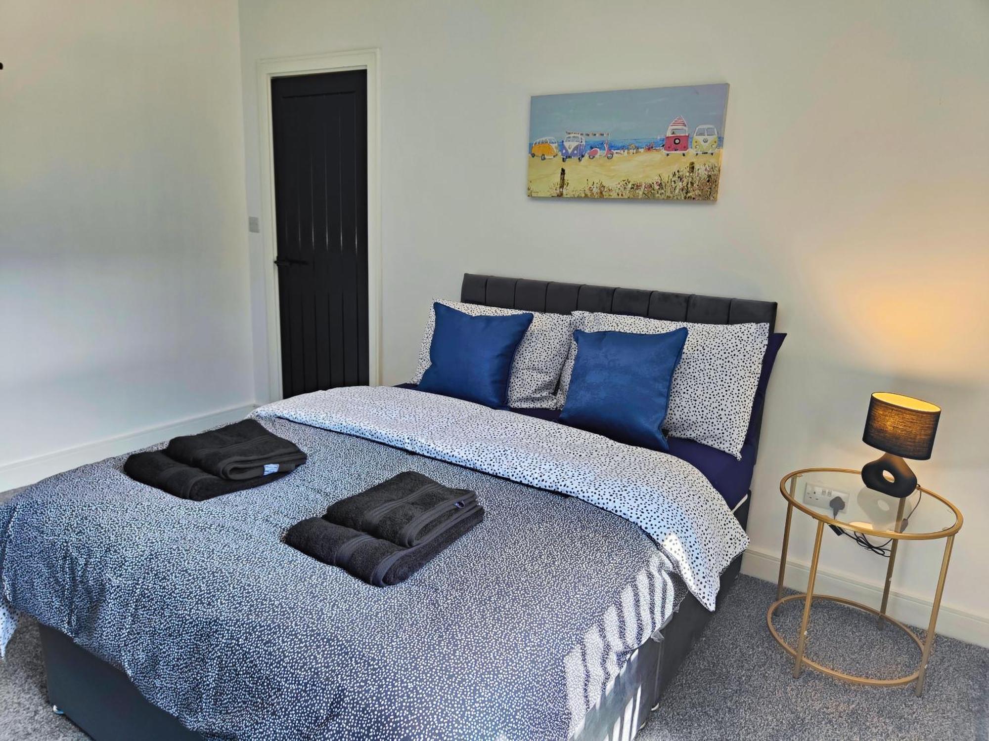 Ocean Breeze Apartment